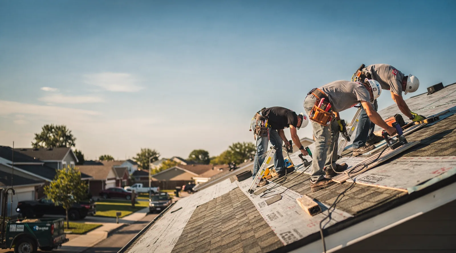 Roof Repair in Bee Spring, KY near me